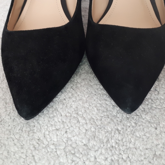 DKNY Black Suede Pumps - Picture 6 of 8